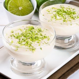 Menggoyang Lidah dengan Kombinasi Silky Pudding yang Sempurna Menggoyang Lidah dengan Kombinasi Silky Pudding yang Sempurna
