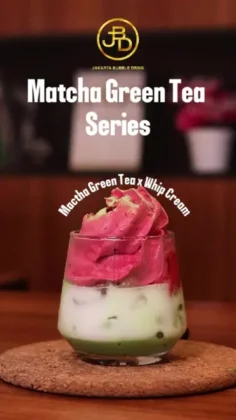 Matcha Green Tea x Red Velvet Whip Cream