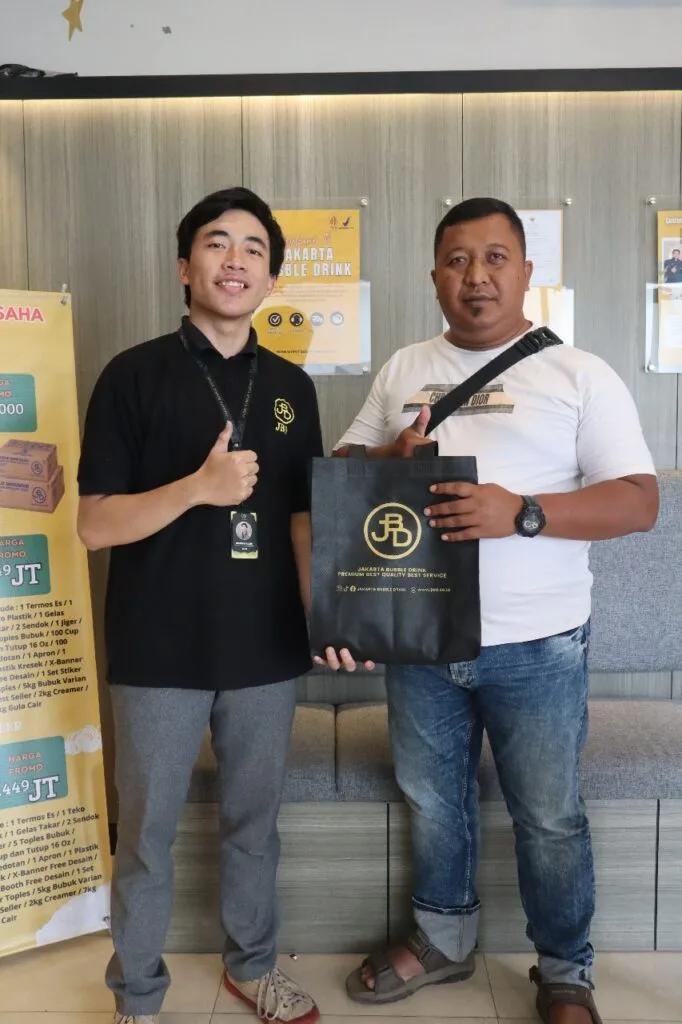 Tentang Kami 12 customer jakarta bubble drink jakarta selatan