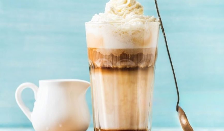 Bubble Drink Vanilla Latte, Nggak Hanya Aromanya yang Bikin Fresh, Rasanya Juga Begitu Nikmat! Bubble Drink Vanilla Latte, Nggak Hanya Aromanya yang Bikin Fresh, Rasanya Juga Begitu Nikmat!