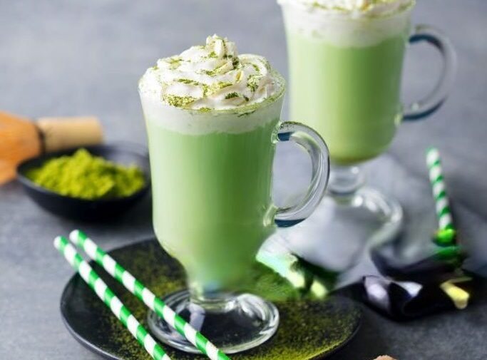 Nongky Sama Bestie, Asyiknya Ditemani Bubble Drink Green Tea! Nongky Sama Bestie, Asyiknya Ditemani Bubble Drink Green Tea!